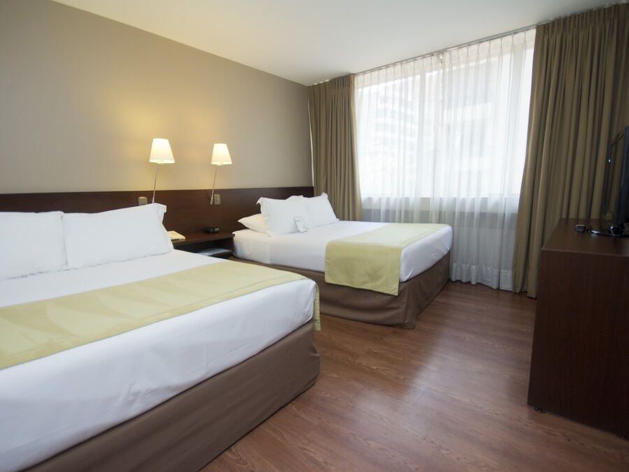 Hotel Director Vitacura Santiago Buitenkant foto